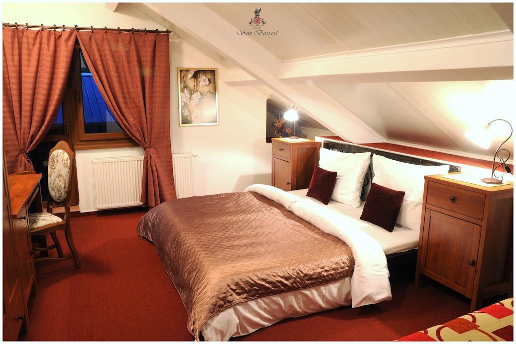 B&B Sant Bernard Staré Hory Rum bild